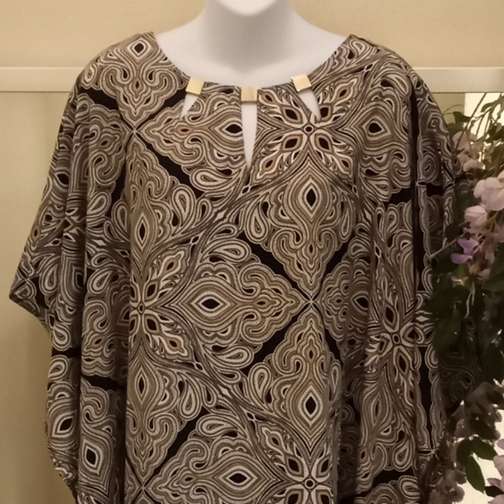 Dana Buchman Abstract Print Cape Blouse